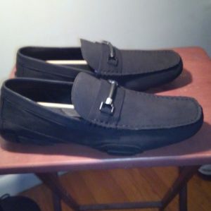 Mens Size 16 Black Suede Kenneth Cole Loafers.